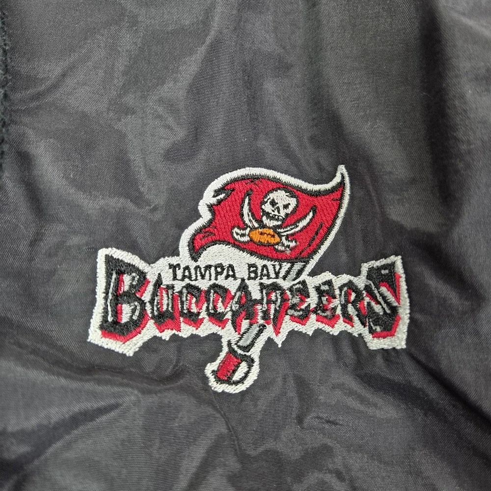 Vintage Tampa Bay Buccaneers Jacket Mens Medium Gray NFL Football Lee Sport